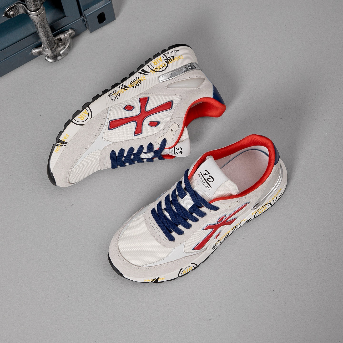 新款透气拼色休闲风时尚休闲鞋老爹鞋男鞋网面跑步夏季板鞋低帮男