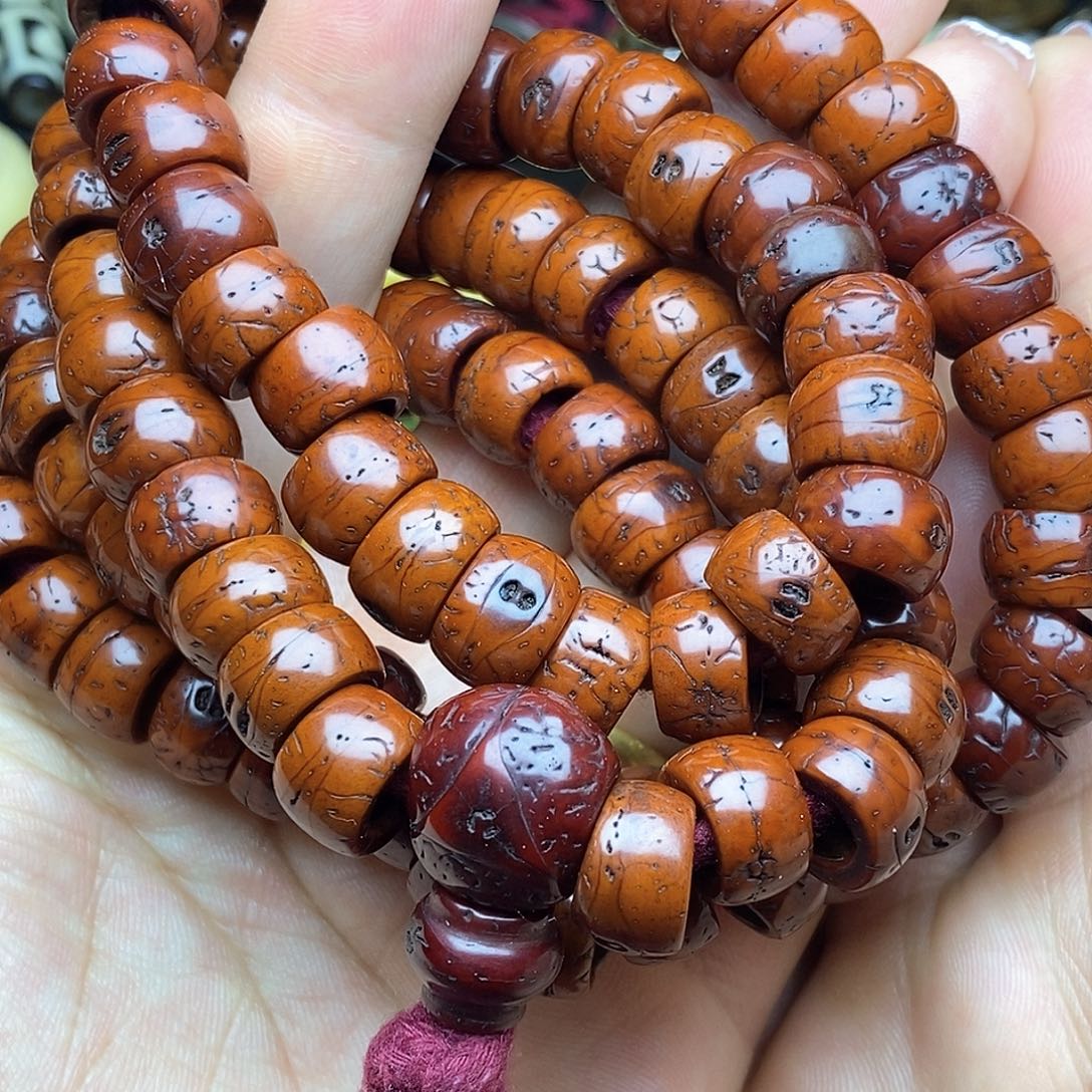 贝壳手串/手链……………………………………