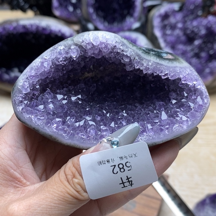 未镶嵌紫晶大型摆件（非配饰）