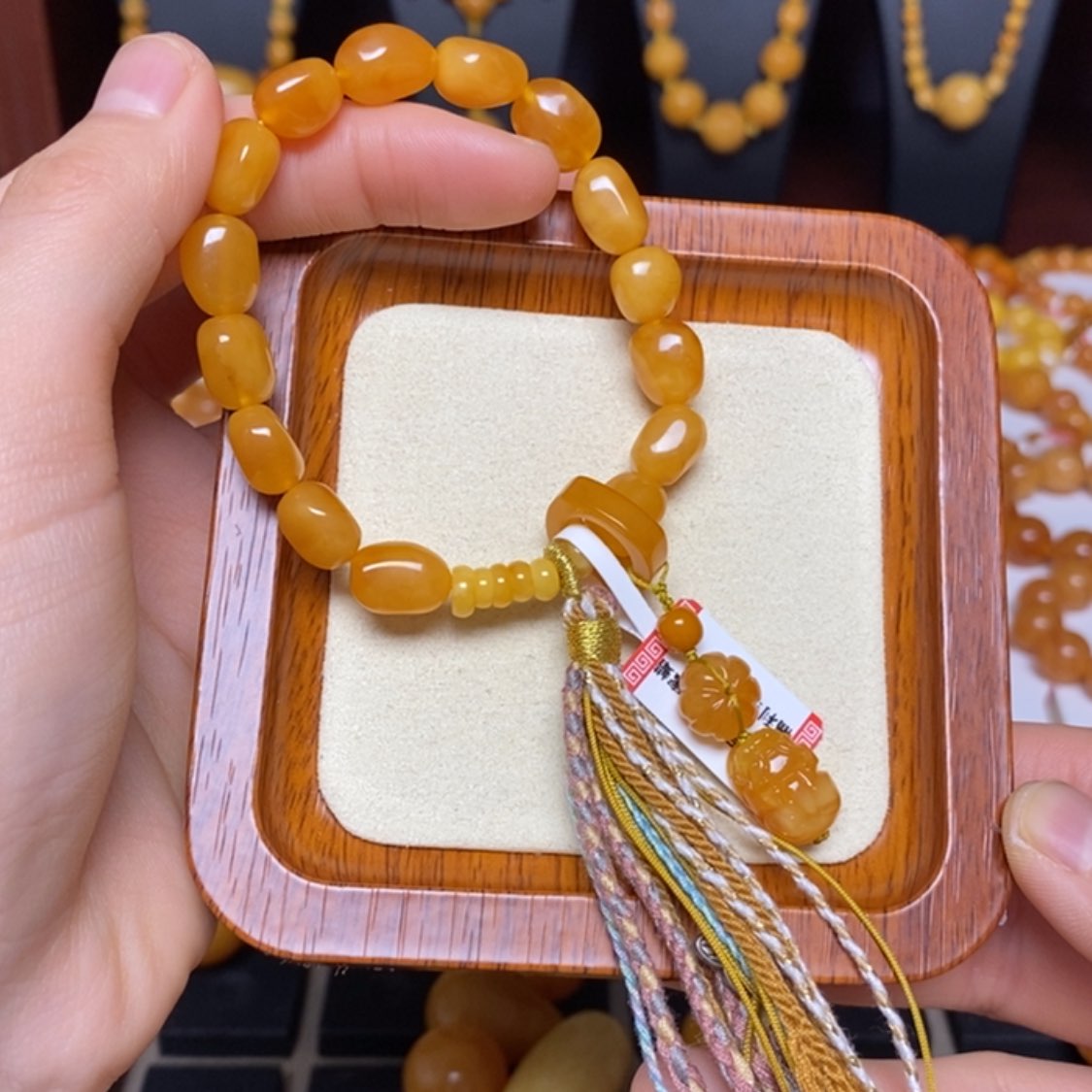 【闪购商品】蜜蜡手链未镶嵌手串