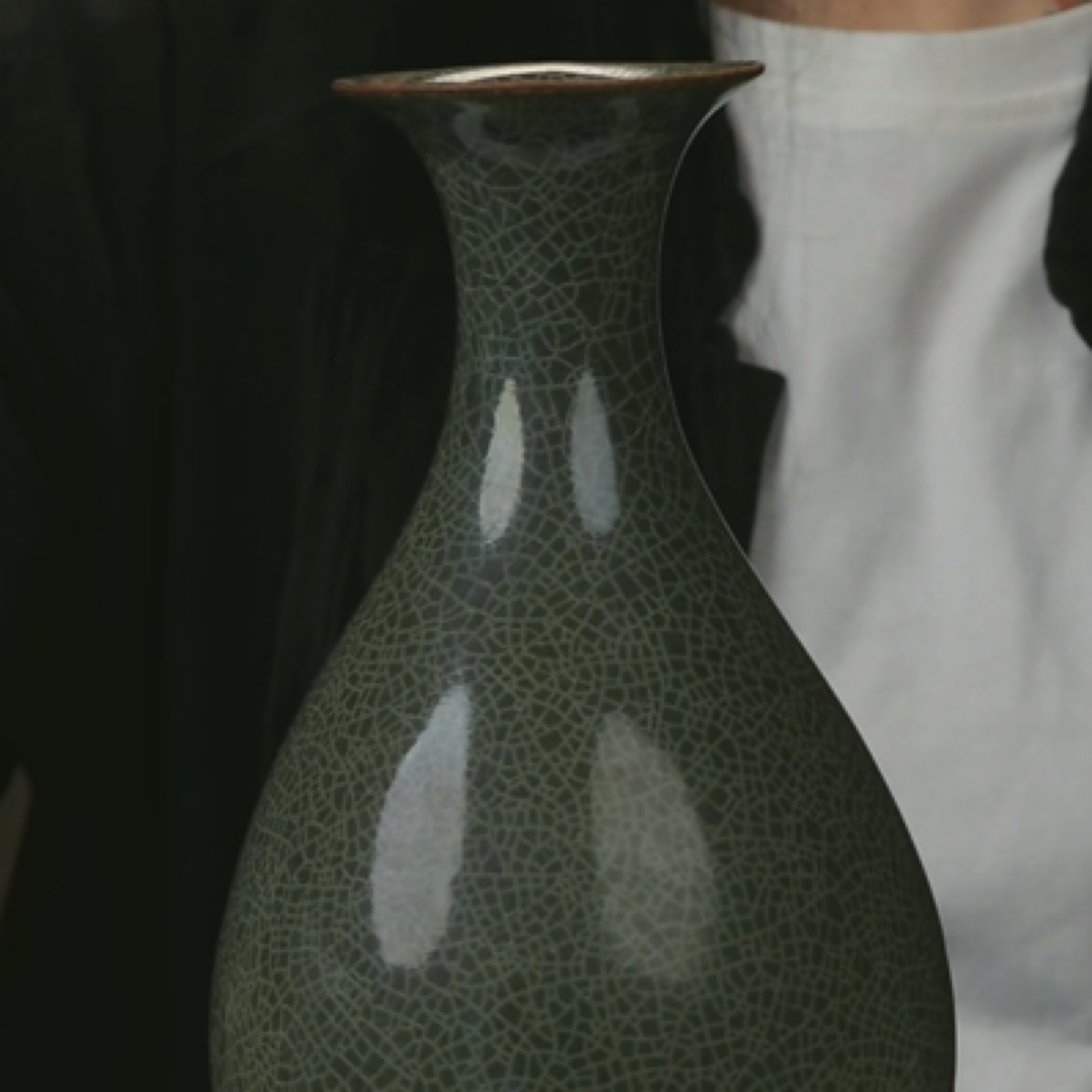 M龙泉小梅窑玉壶春瓶