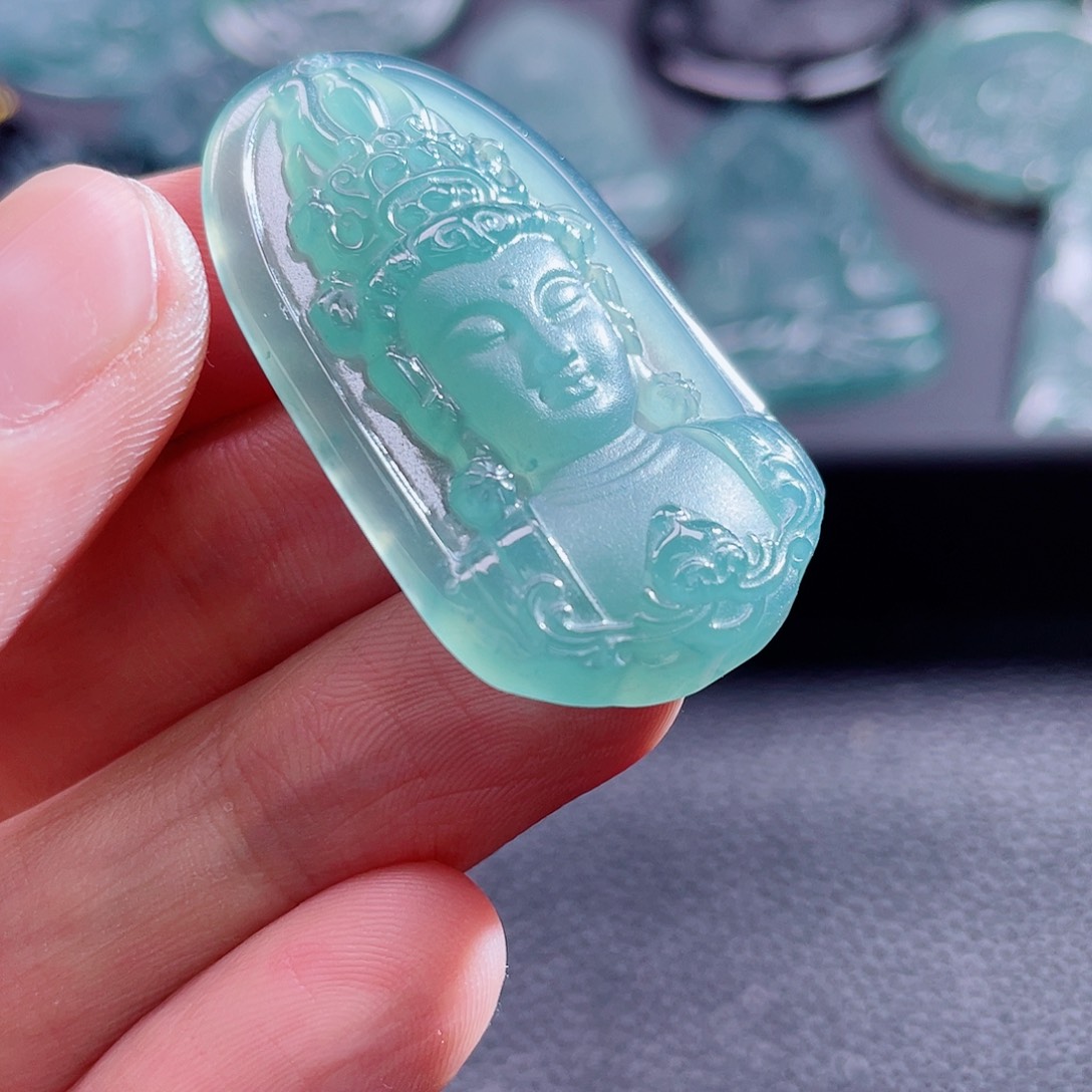 翡翠颈饰未镶嵌858585858