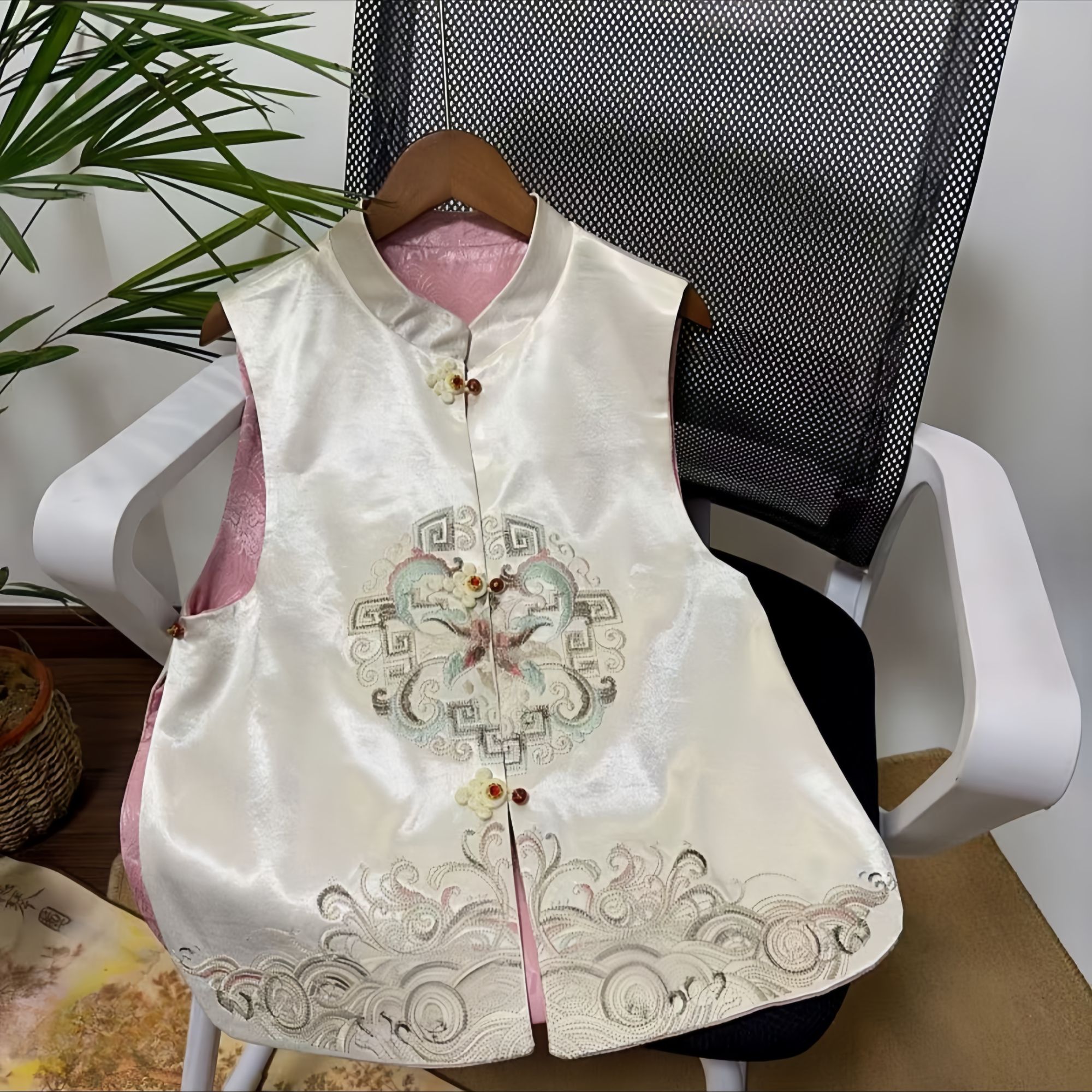 【祥云】双面穿提花刺绣马甲女士新中式国风立领马夹盘扣坎肩