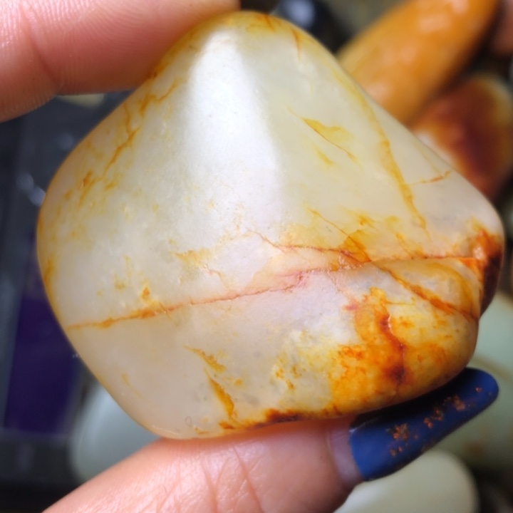 和田玉未镶嵌珠宝奇石