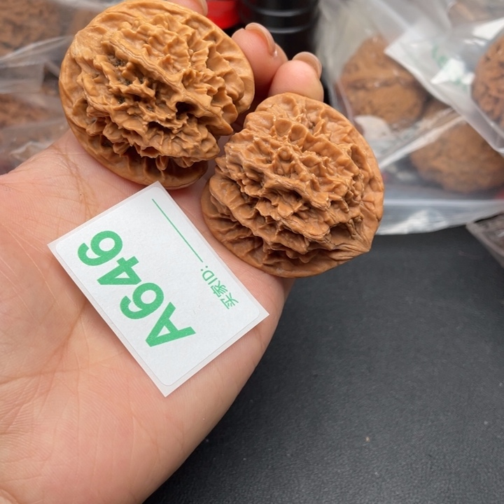 吊坠文玩核桃核桃