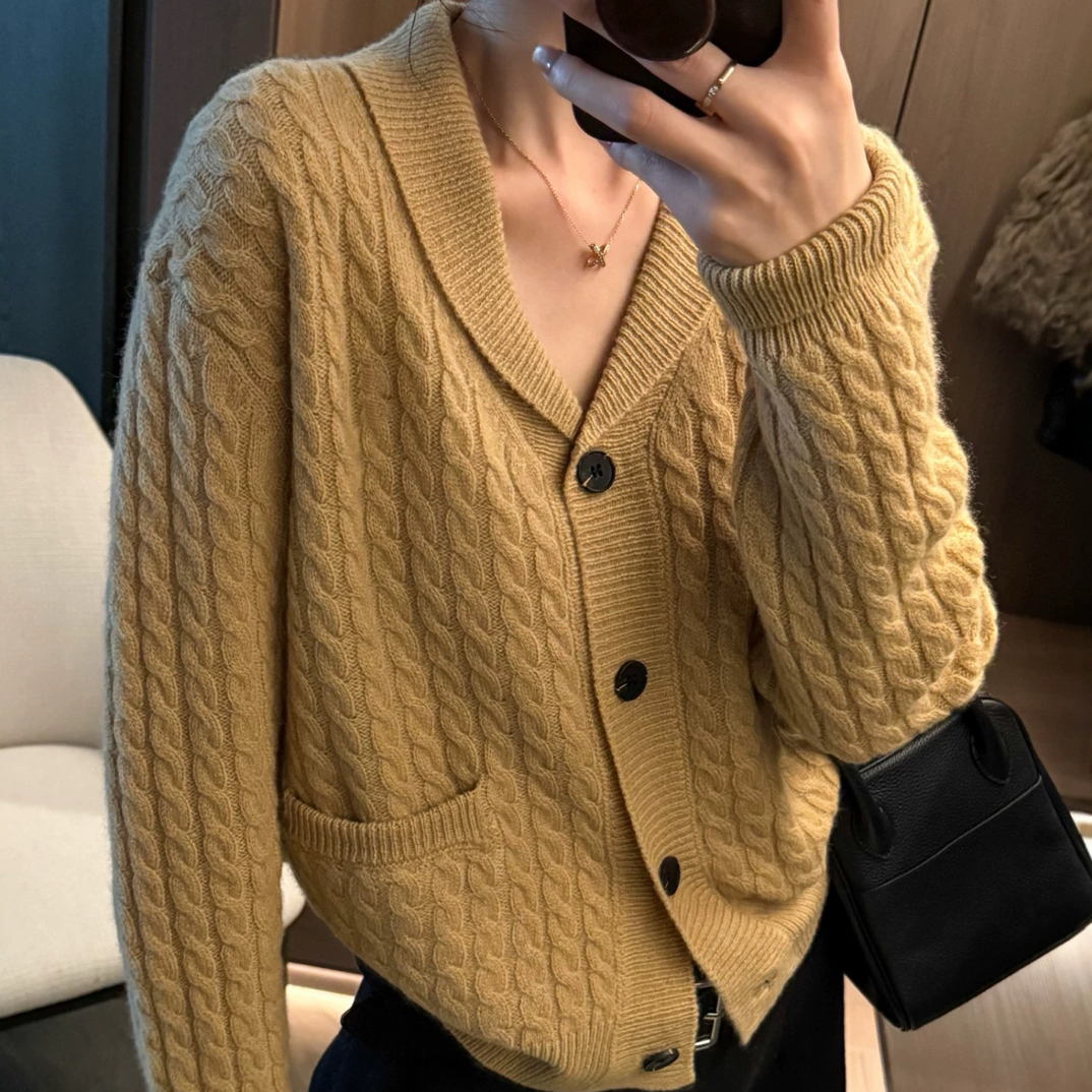 YanJie臻选·韩系复古慵懒风麻花针织开衫毛衣