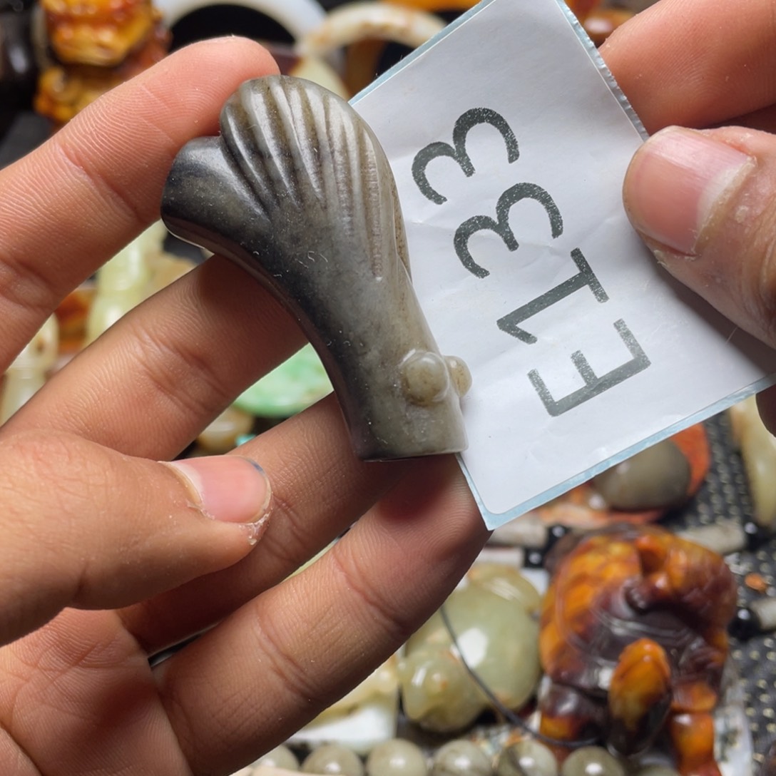 和田玉（糖玉）挂件未镶嵌