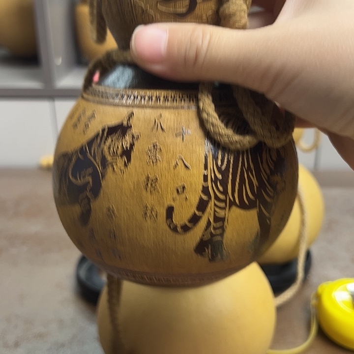 奔***哥呃呃摸摸陌陌摸摸