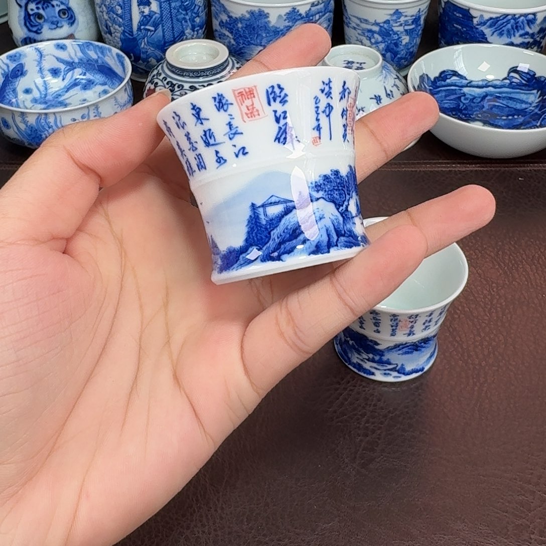 恶***手现代景德镇陶瓷杯