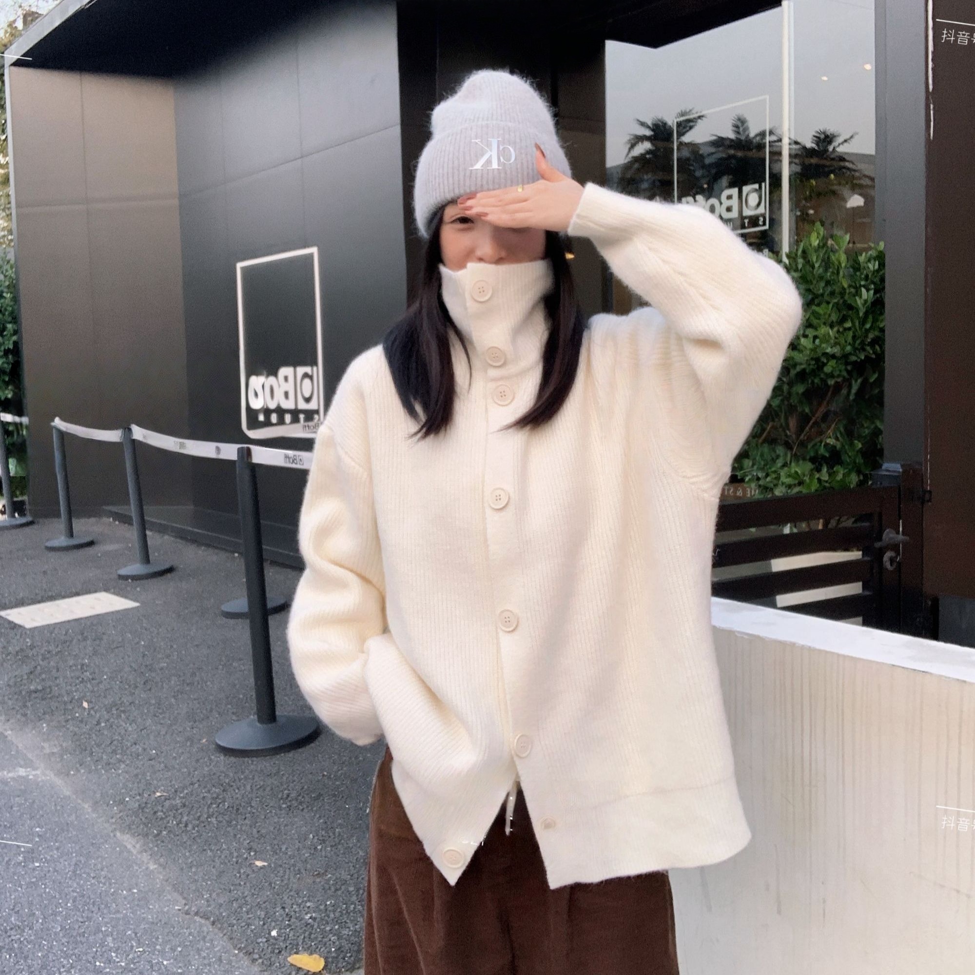 慵懒风白色高领毛衣女早秋季2024新款韩系氛围感穿搭宽松