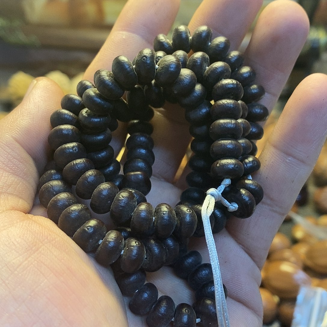 吊坠橄榄核紫金钵盂