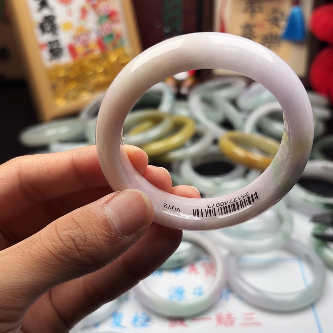 翡翠未镶嵌手镯56x4 38