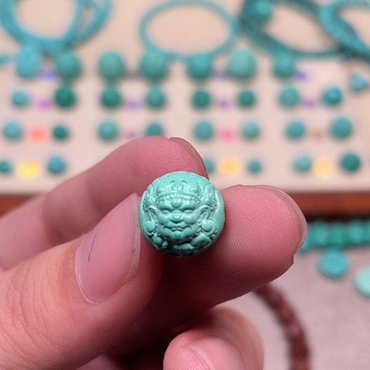 云见匠心手工雕刻配饰，尺寸12.7