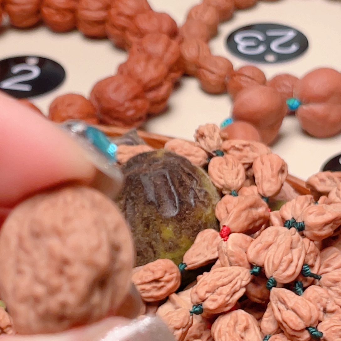 没***理文玩核桃吊坠小蛤蟆