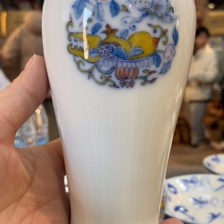 陶瓷柴窑釉下五彩梅瓶摆件