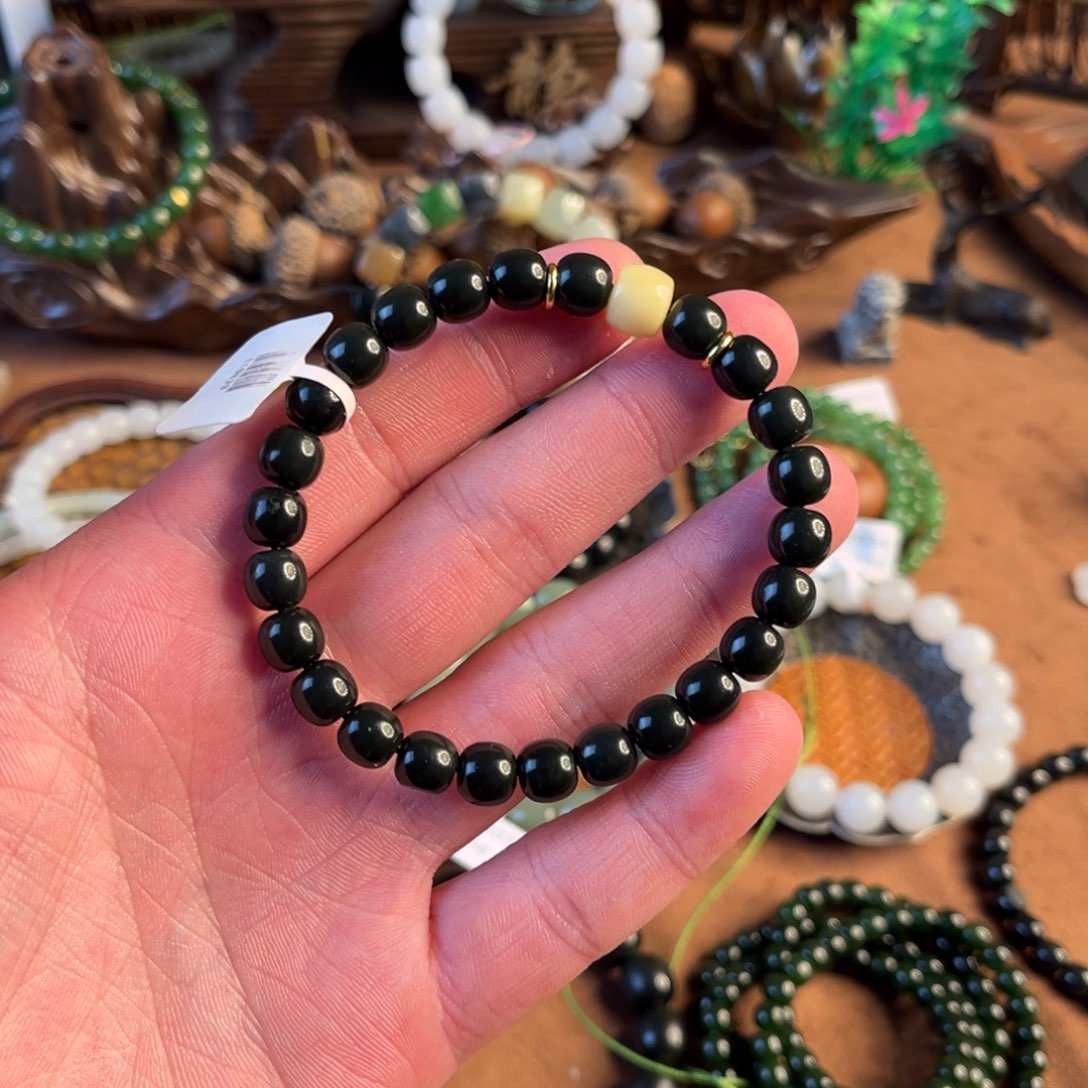 和田玉未镶嵌手链