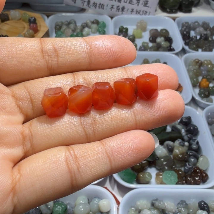 未镶嵌和田玉珠宝半成品