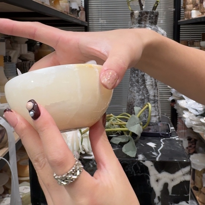 大理石B88。 人。   