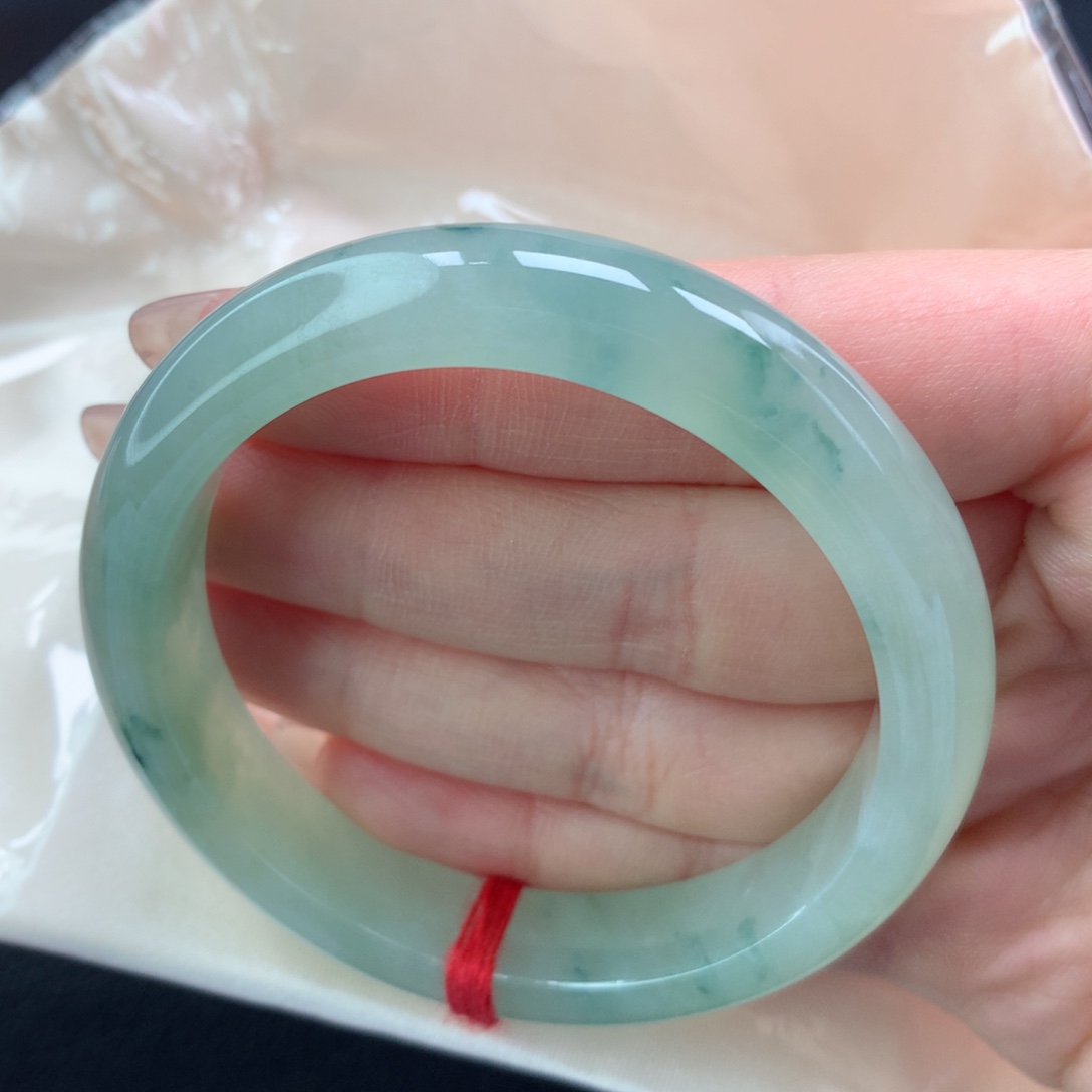 翡翠手镯未镶嵌（29号）