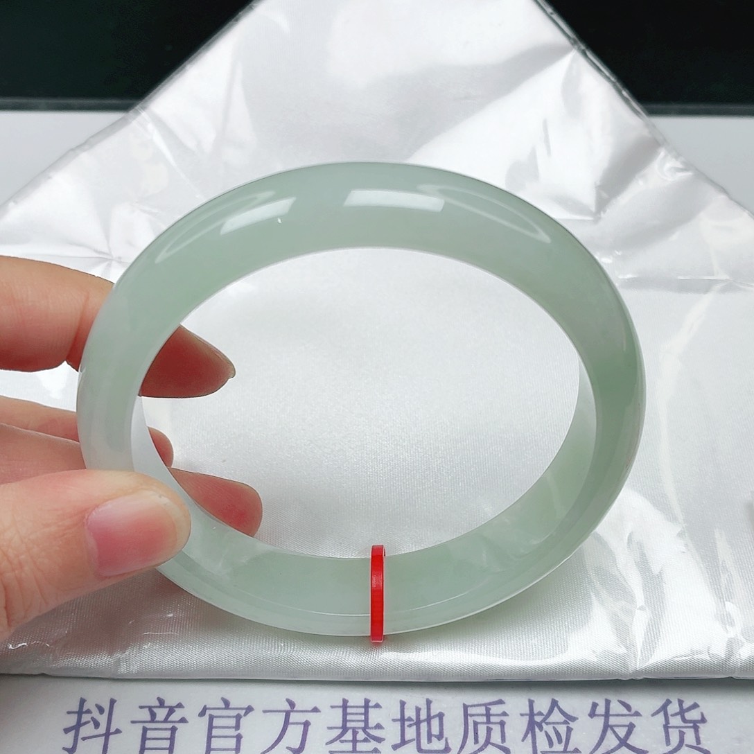 未镶嵌手镯翡翠61