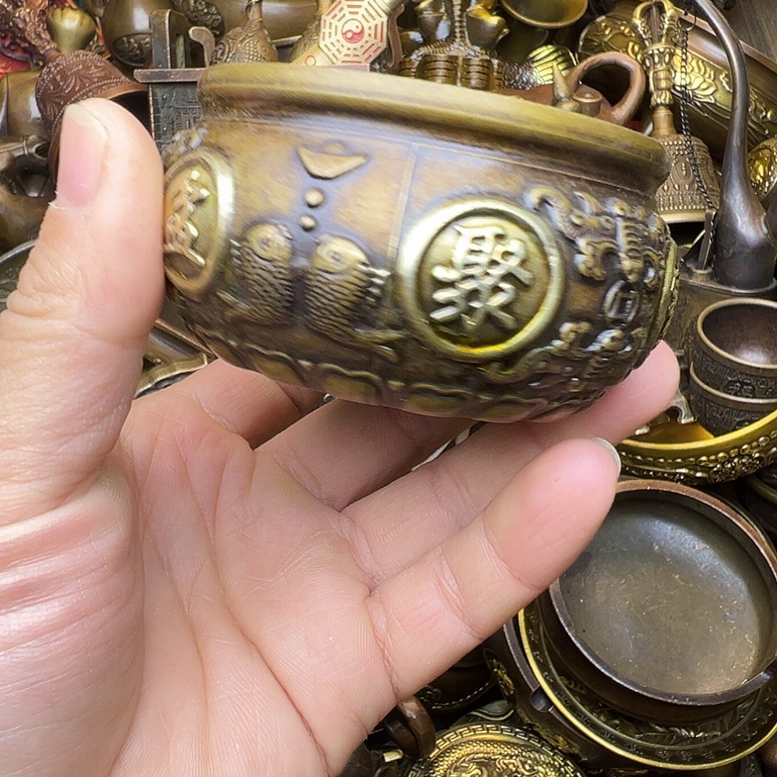 精品铜器，精美文玩