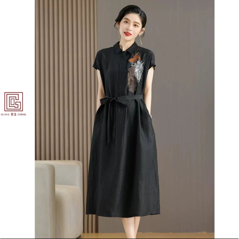 W11 新款夏天穿搭复古修身绣花女装中长款拼接宽松大码连衣裙