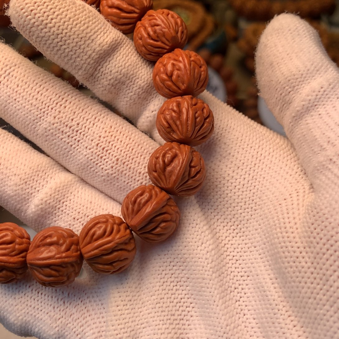 吉***8桃核手串秦岭龙纹