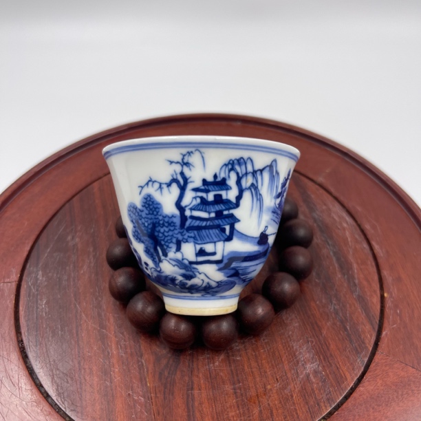 青花 山水人物纹   高4.8公分 口径6公分 全品  