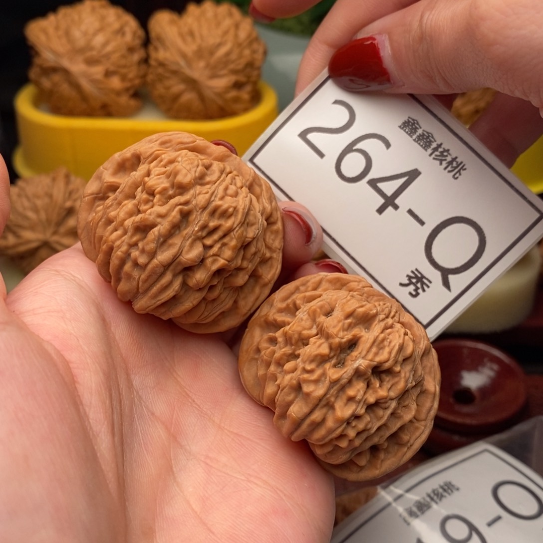 文玩核桃把件汉高楼41