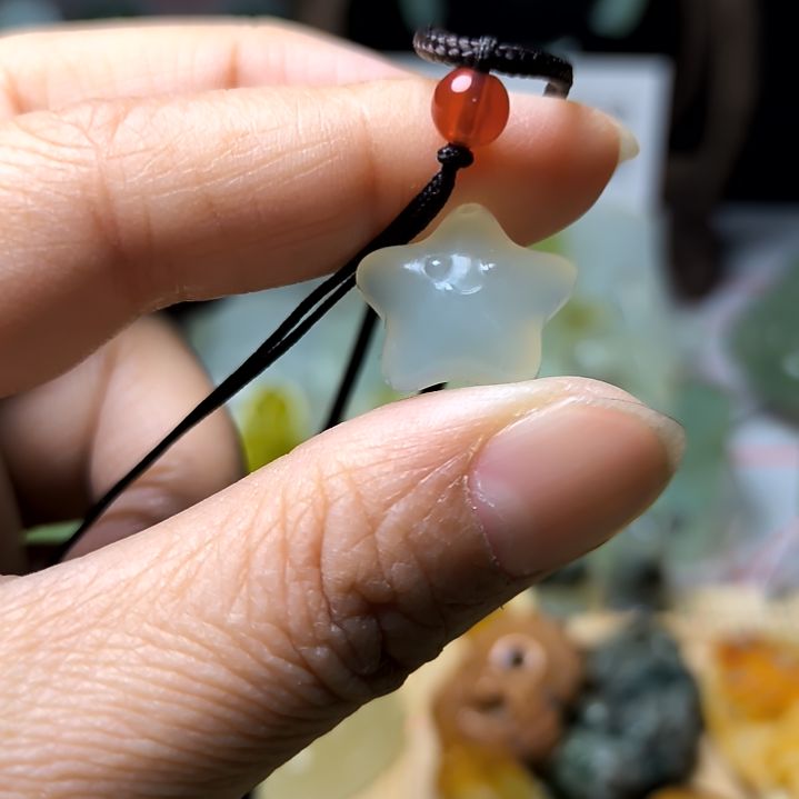岫玉吊坠(不含链)未镶嵌