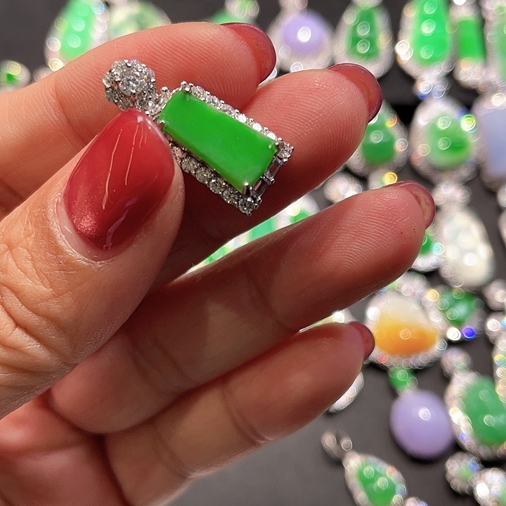 翡翠银S925镶嵌颈饰