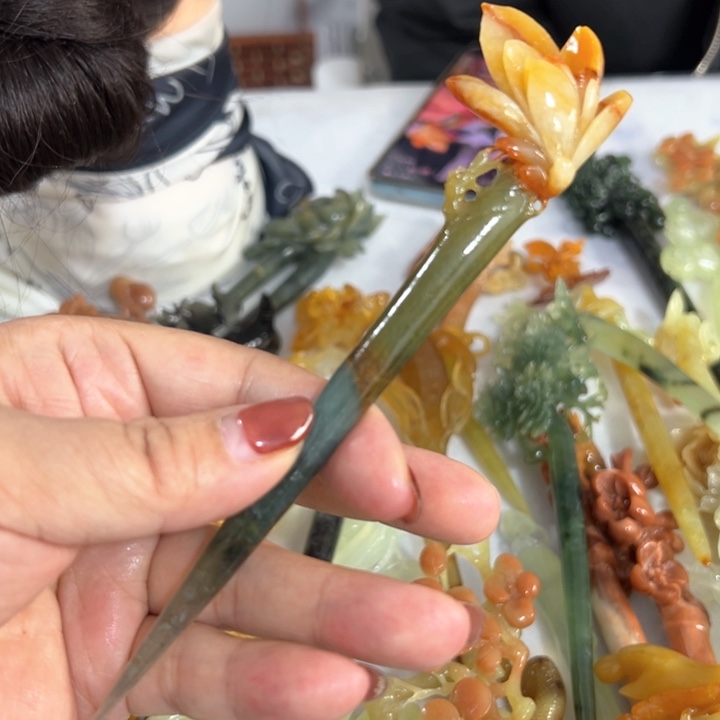 定制蛇纹石玉毛货发饰