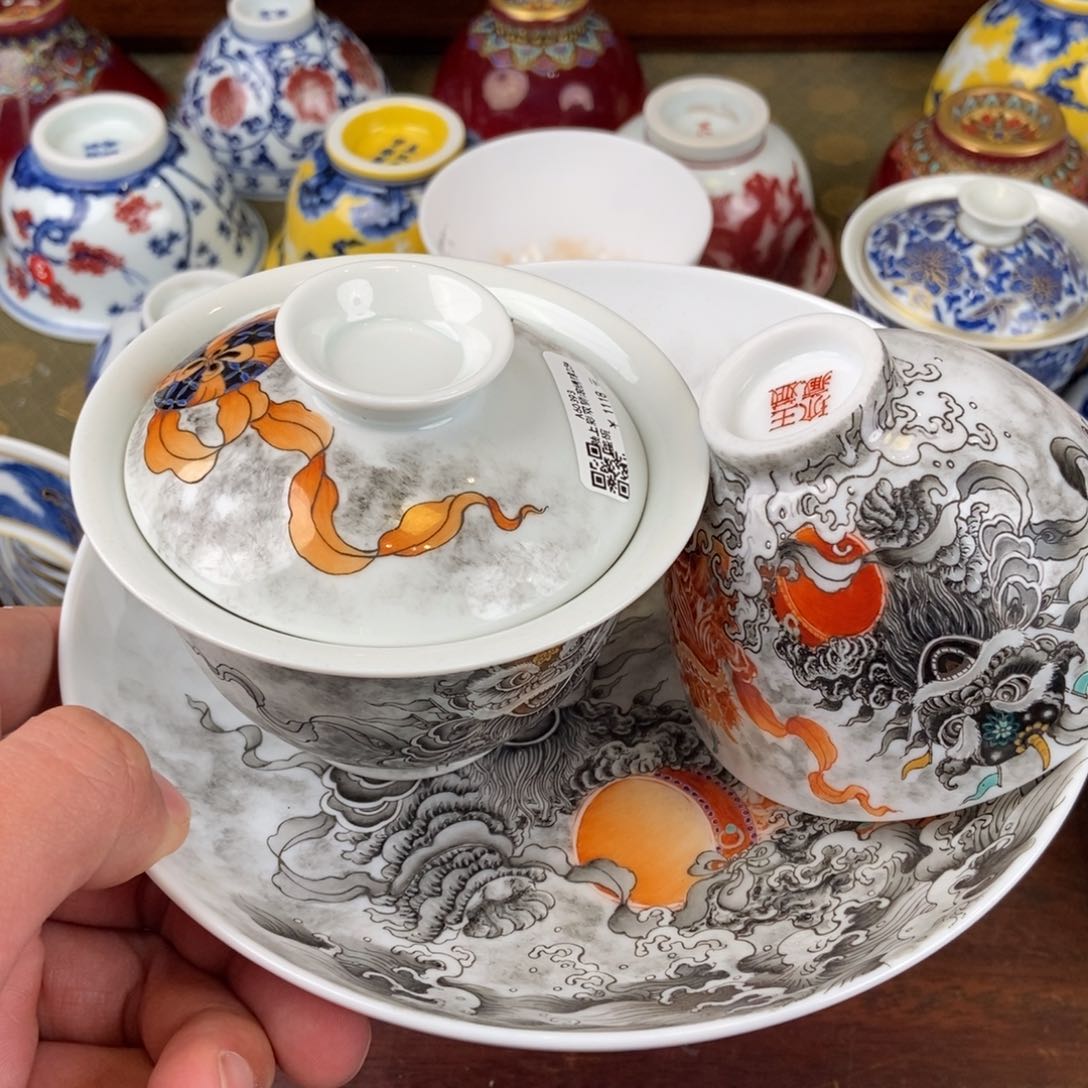 陶瓷艺术家的作品是一种习惯