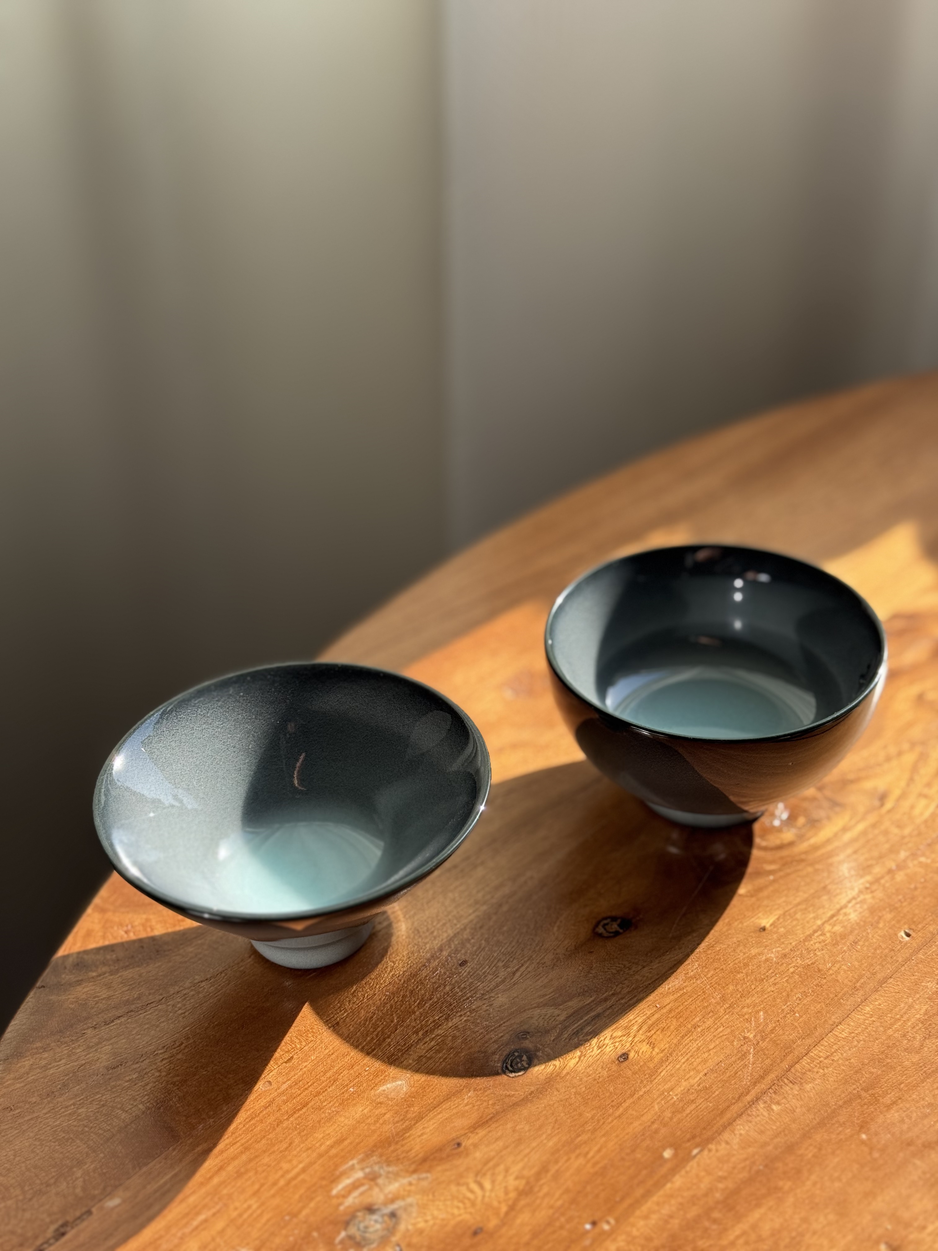 龙泉窑黑胎粉青釉仿古手工主人杯功夫茶杯品茗杯陶瓷中式家用杯盏