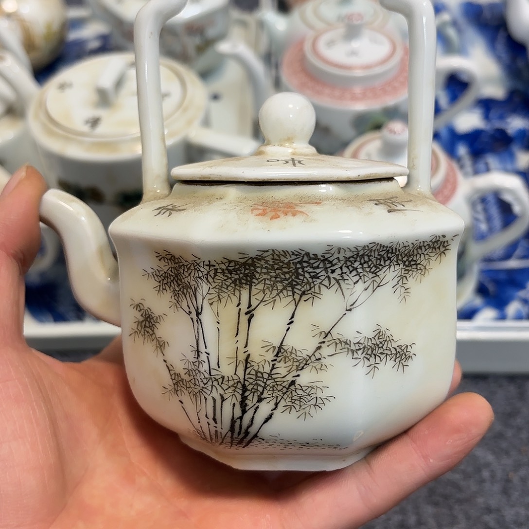 非古董现代工艺品