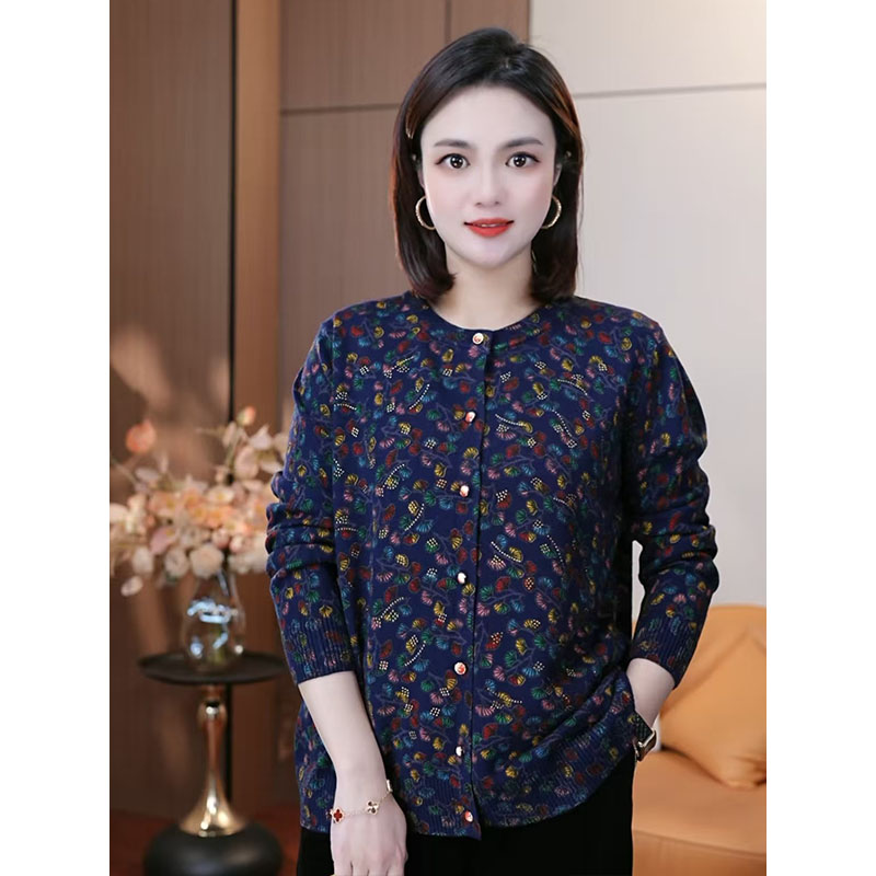 新款针织衫毛衣洋气百搭冬季显瘦保暖时尚气质小衫宽松中老年女装