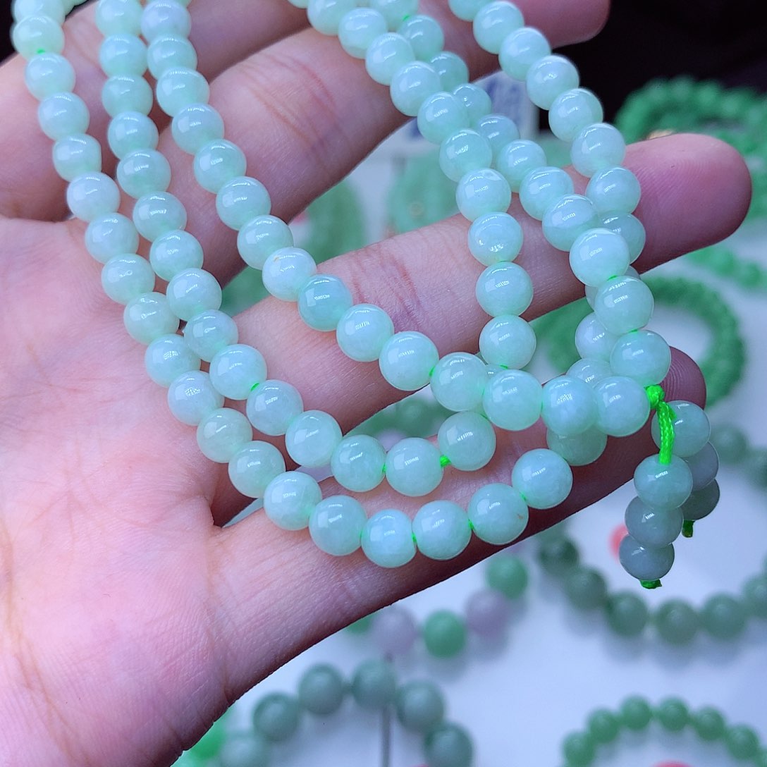 翡翠毛衣链未镶嵌