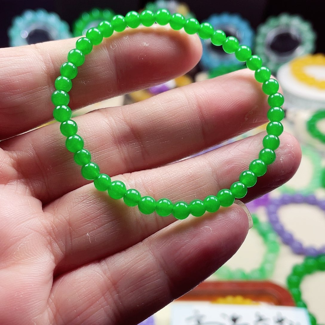 翡翠未镶嵌颈饰卡4.5翡翠珠链男女款01