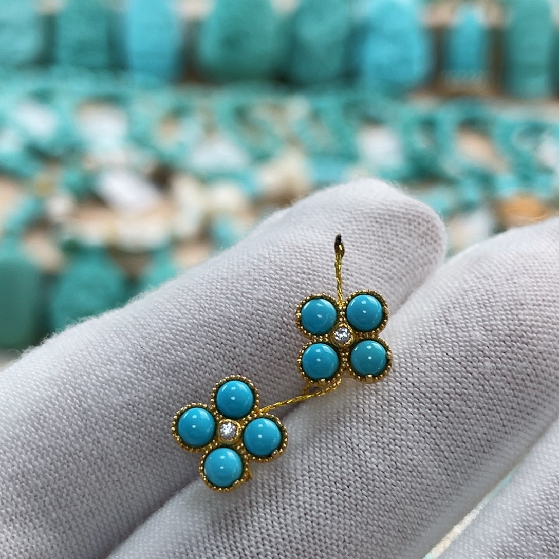 绿松石珠宝奇石18K金镶嵌