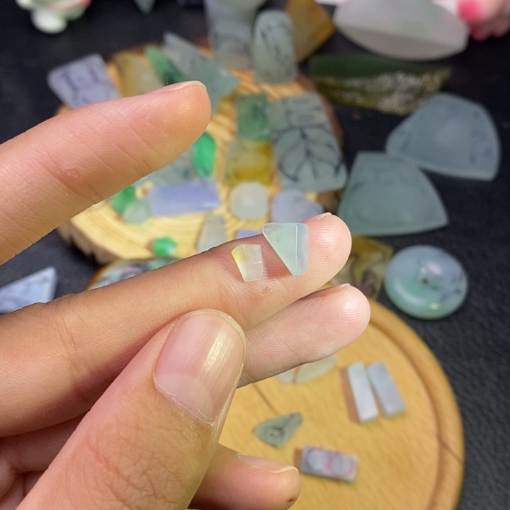 未镶嵌定制翡翠翡翠