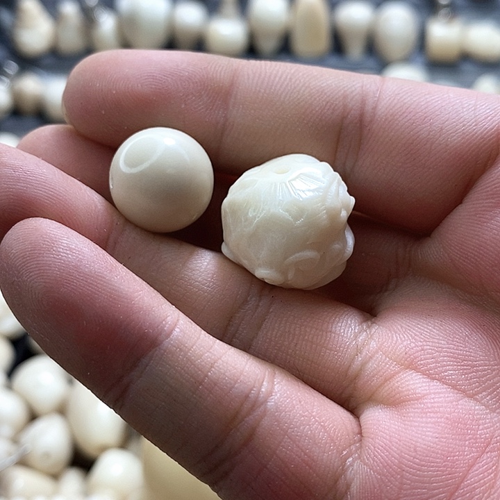 *****吊坠菩提根/象牙果