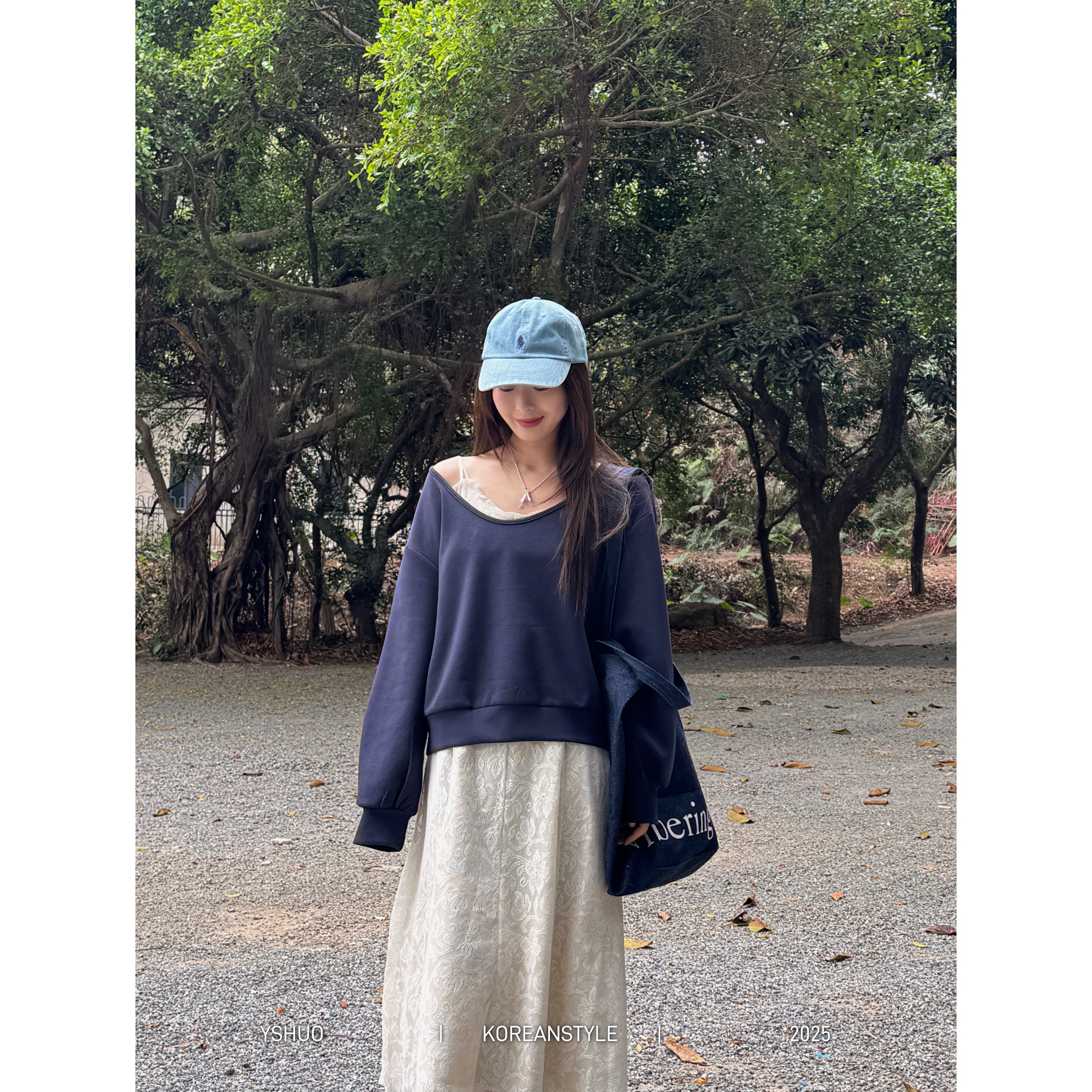 YSHUO【优雅永存】法式蕾丝吊带连衣裙+百搭U领斜肩卫衣套装女 8781