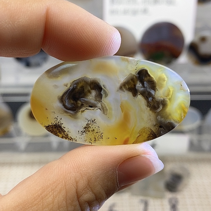 未镶嵌颈饰玛瑙/玉髓