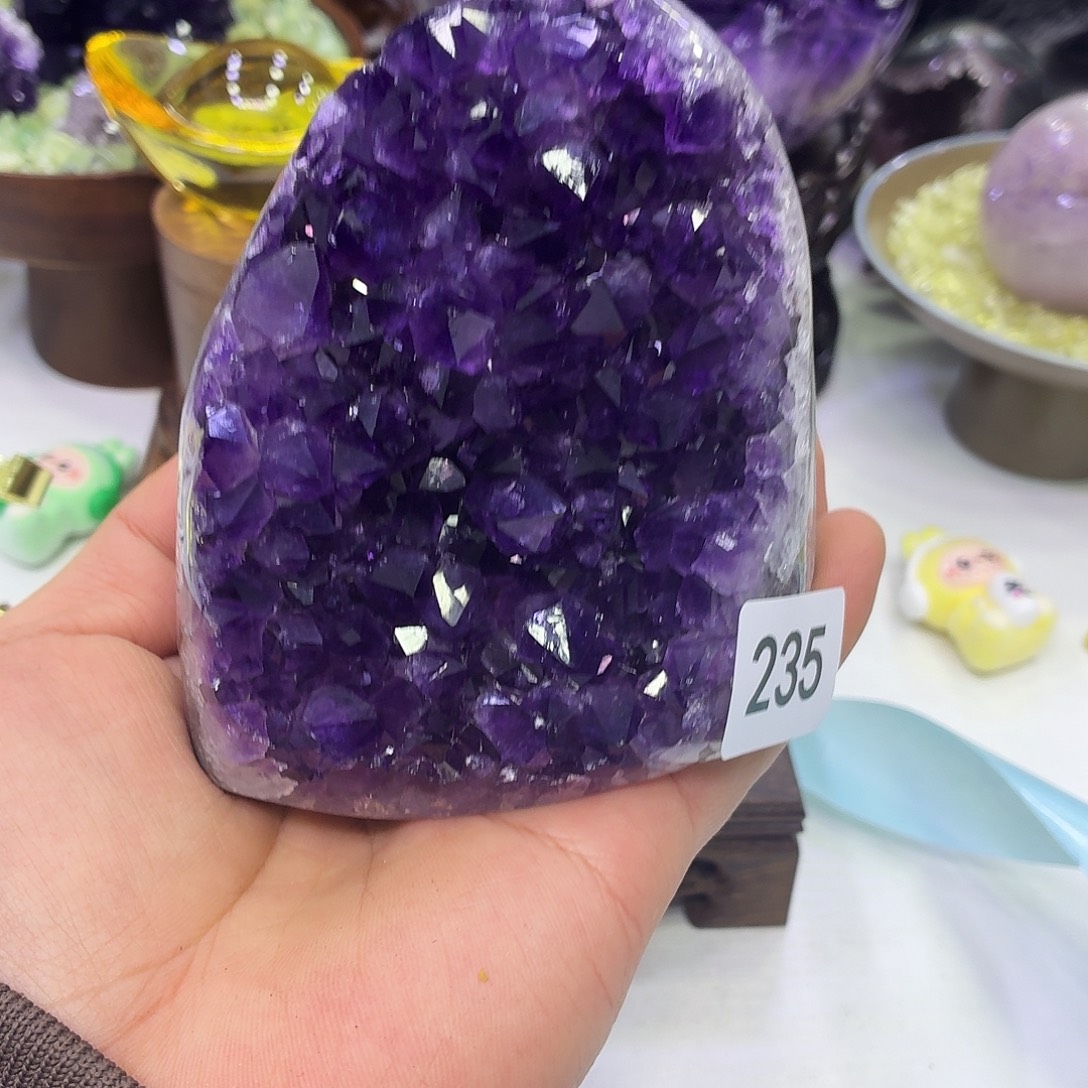 未镶嵌大型摆件（非配饰）水晶