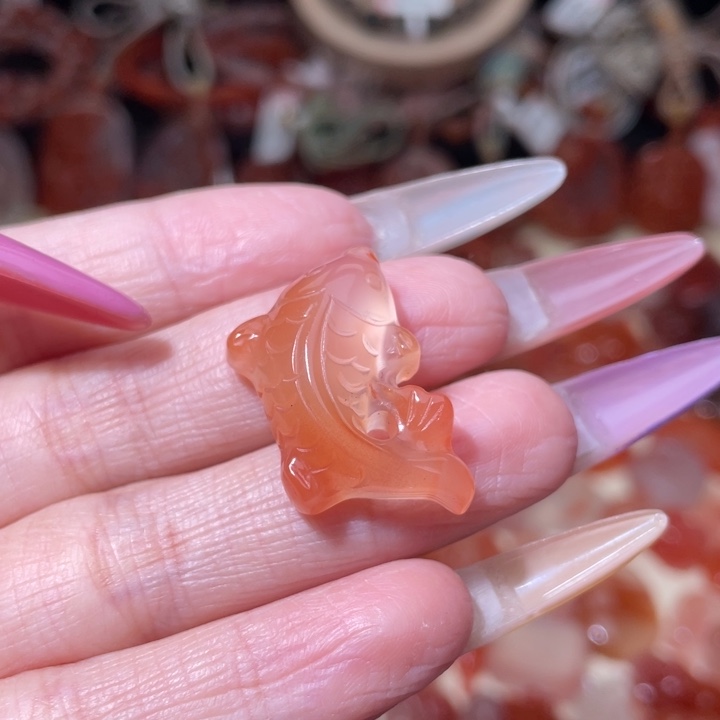 南红玛瑙冰飘配饰锦鲤未镶嵌009