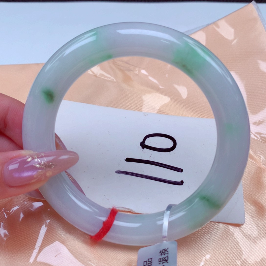 翡翠手镯未镶嵌翡翠58