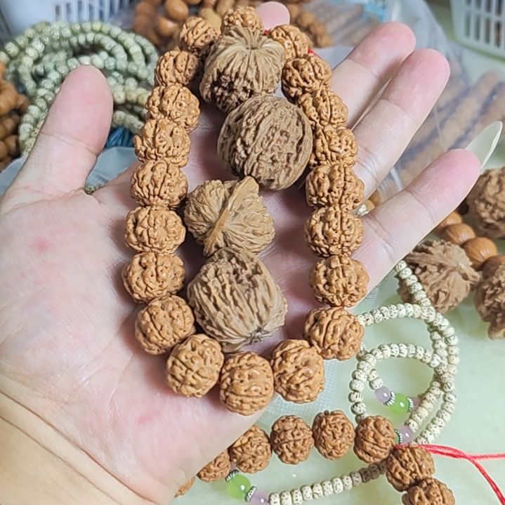 文玩核桃把件处理品二：处理金刚+小四座楼两对瑕疵，新手福利