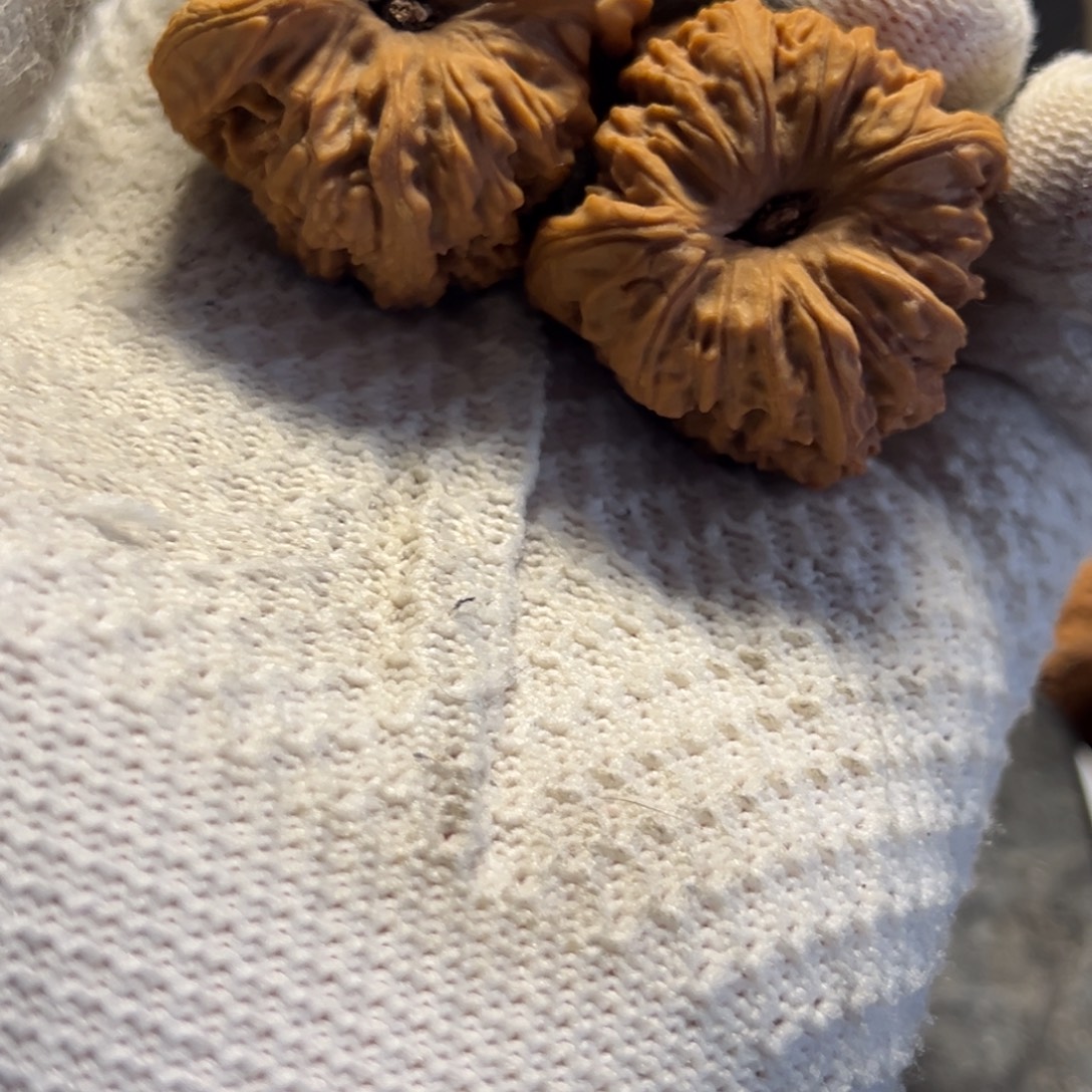 车***友文玩核桃吊坠南疆石
