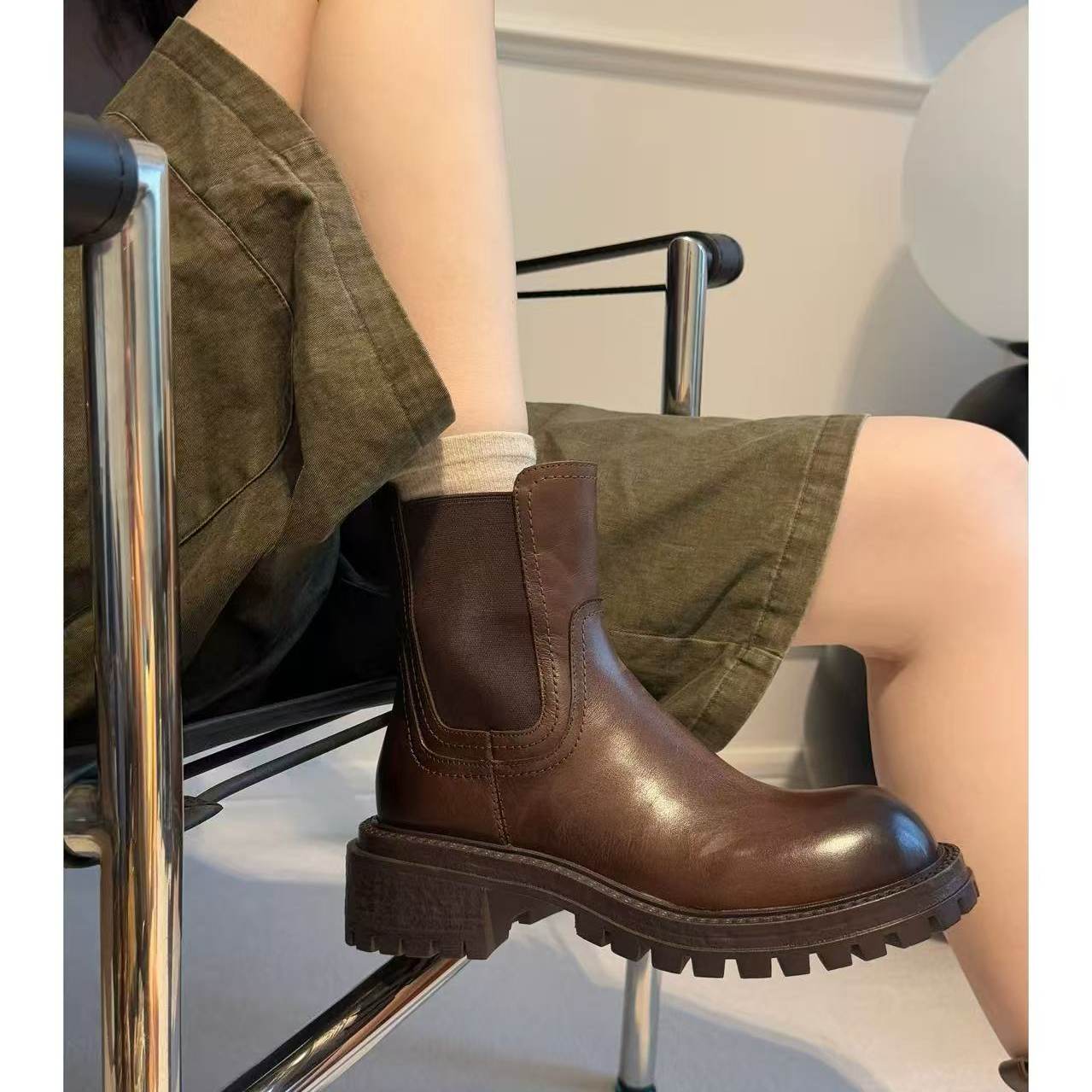 韩版真皮粗跟短靴女冬季厚底增高显瘦圆头中跟靴CK   7031