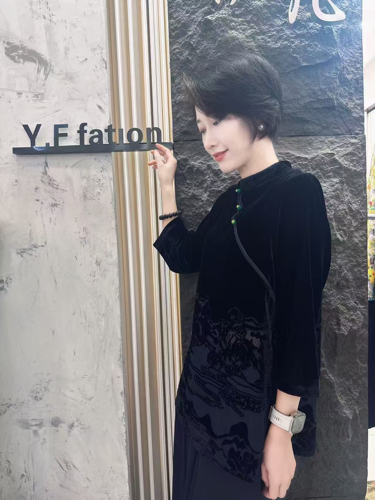 醋酸丝绒4D立体雕花工艺国风新款